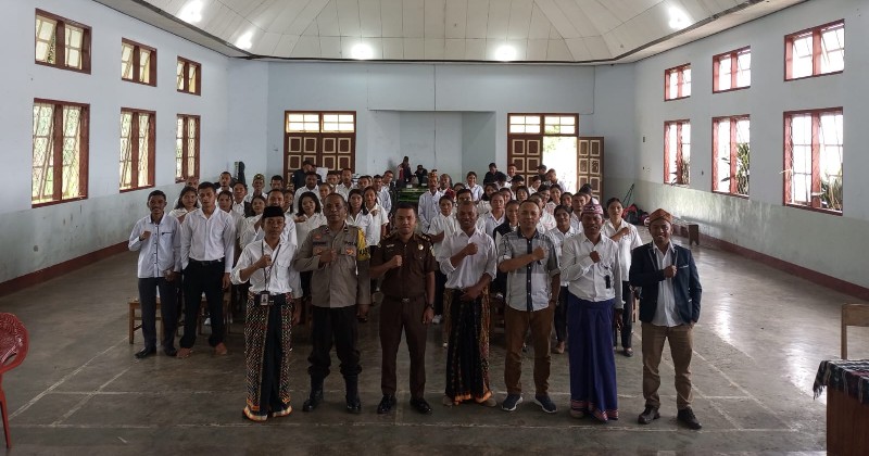 Sukseskan Pemilu 2024, Panwaslu Kecamatan Cibal Lantik 80 Pengawas TPS